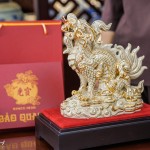 Kim Long Thịnh Vượng men hoàng thổ vẽ vàng to