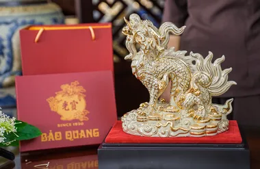 Kim Long Thịnh Vượng men hoàng thổ vẽ vàng to