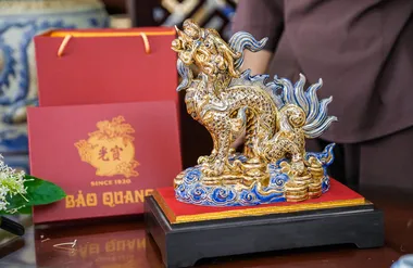 Kim Long Thịnh Vượng men rạn vẽ vàng to