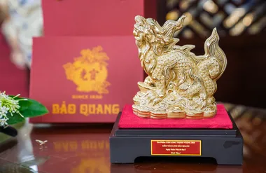 Kim Long Thịnh Vượng men hoàng thổ vẽ vàng nhỏ