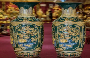 Lọ Lộc bình họa tiết tứ cảnh